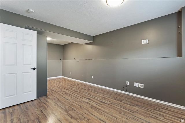 1521 N 2275 W, Clinton, UT 84015