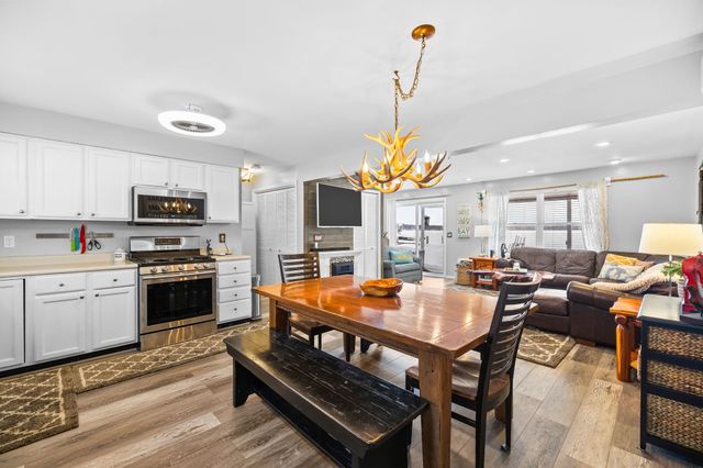 4029 E Shore Drive NE, Coldsprings Twp, MI 49646