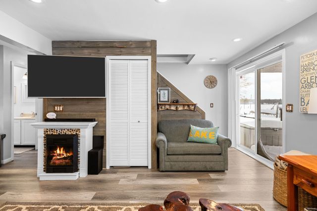 4029 E Shore Drive NE, Coldsprings Twp, MI 49646