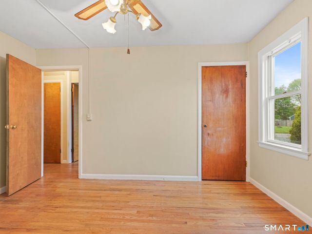 33 Cynthia Drive, West Haven, CT 06516