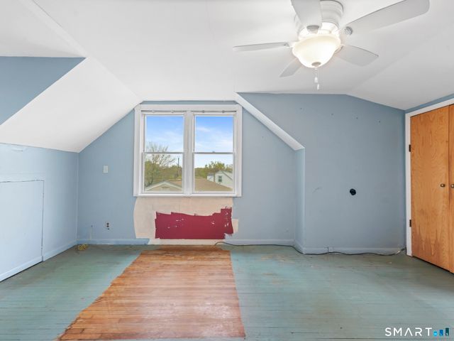 33 Cynthia Drive, West Haven, CT 06516