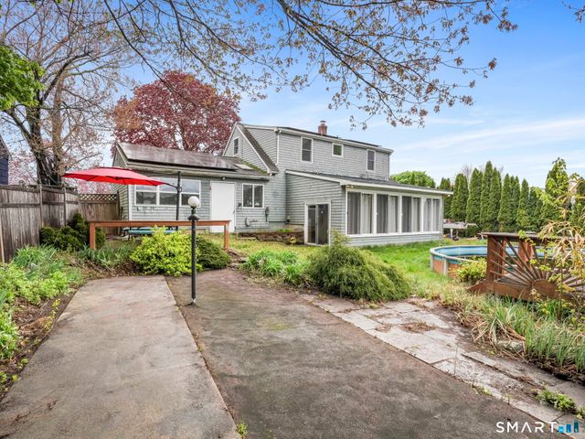 33 Cynthia Drive, West Haven, CT 06516