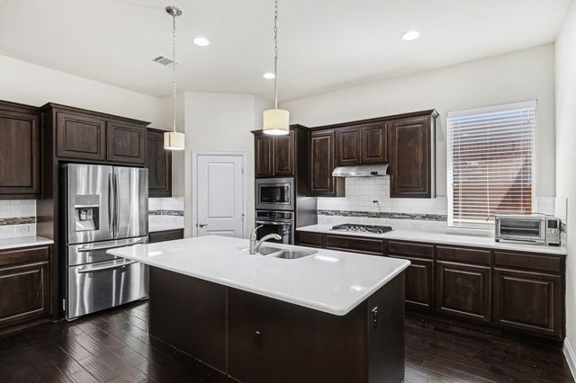 412 Smokebrush Street, Celina, TX 75009