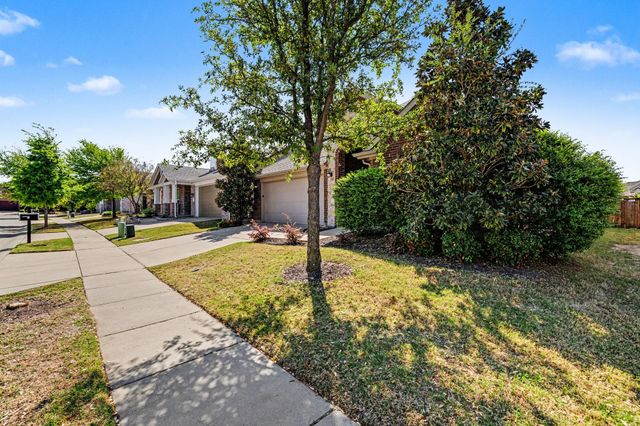 412 Smokebrush Street, Celina, TX 75009
