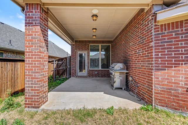 412 Smokebrush Street, Celina, TX 75009