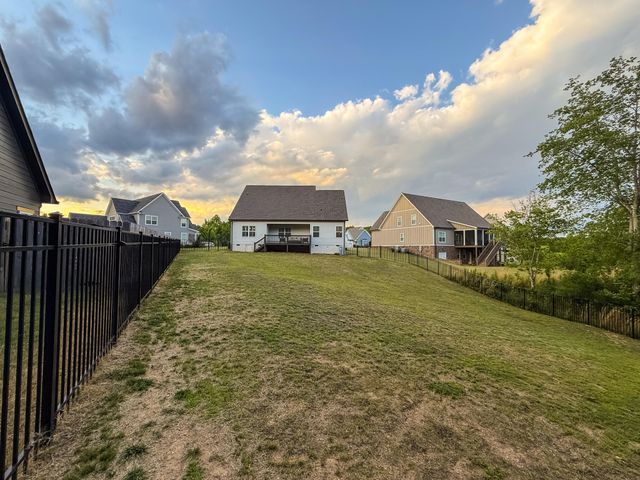 175 Ridge Crest Court, SW, Mc Donald, TN 37353