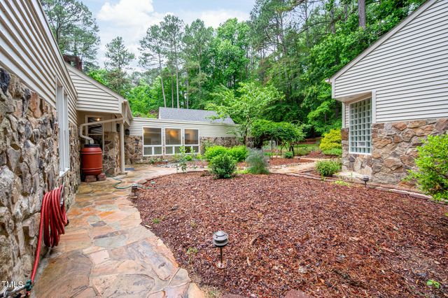 708 October Woods Road, Chapel Hill, NC 27516