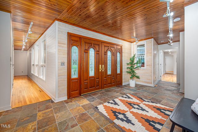 708 October Woods Road, Chapel Hill, NC 27516
