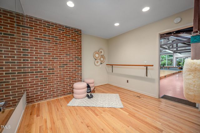 708 October Woods Road, Chapel Hill, NC 27516