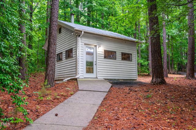 708 October Woods Road, Chapel Hill, NC 27516