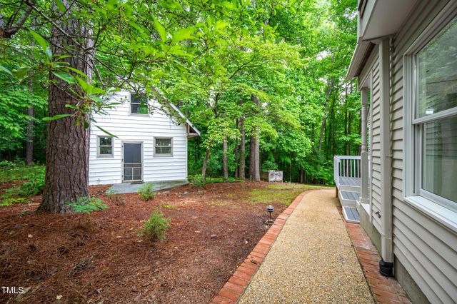708 October Woods Road, Chapel Hill, NC 27516