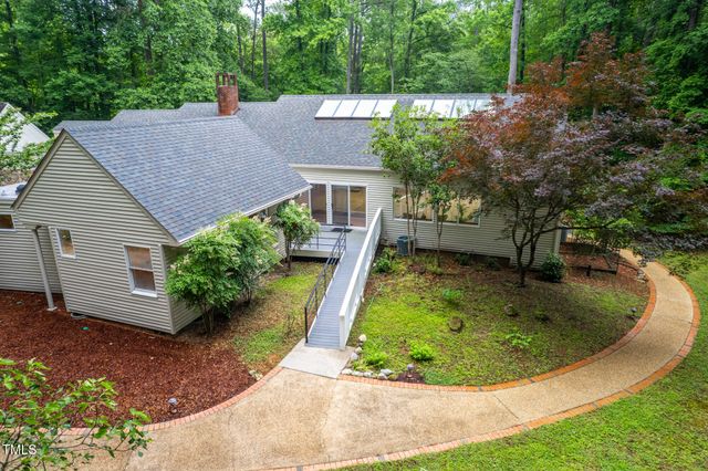 708 October Woods Road, Chapel Hill, NC 27516