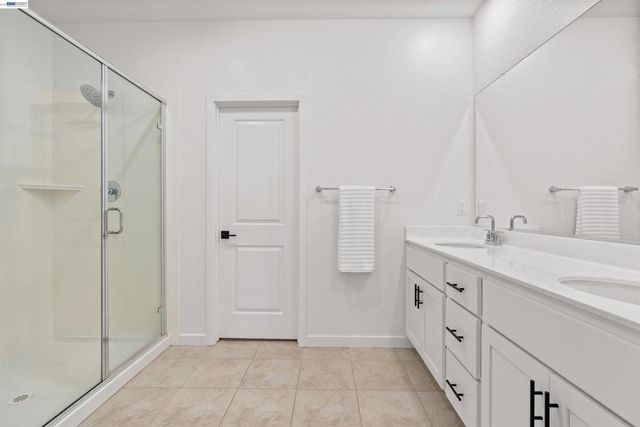 1018 Shearwater Rd., Lathrop, CA 95330