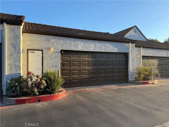 1226 Calle De Campo, Santa Maria, CA 93454