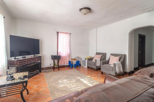 501 E Lewis Street, Fort Wayne, IN 46802