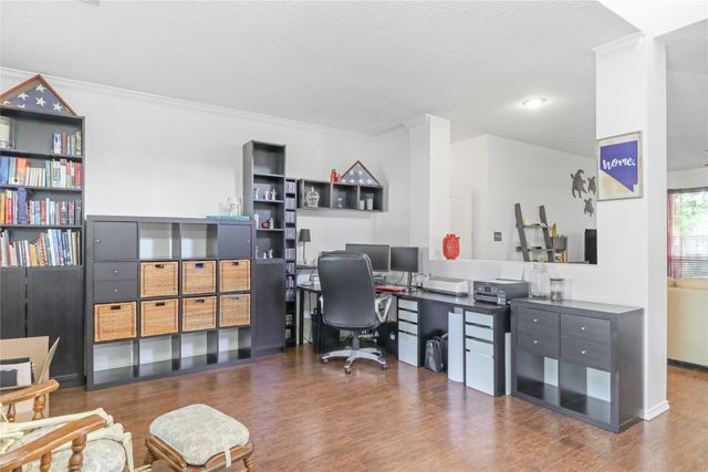 5502 Hyannis Drive, Arlington, TX 76018