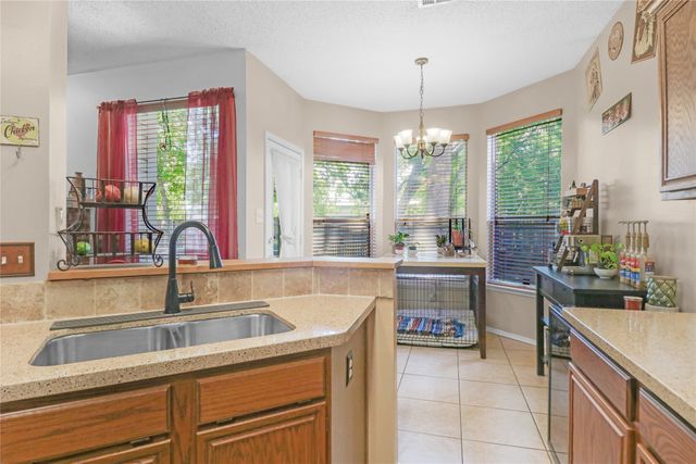 5502 Hyannis Drive, Arlington, TX 76018