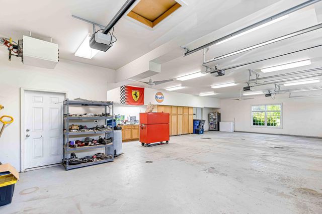 705 18th Avenue N, Moorhead, MN 56560