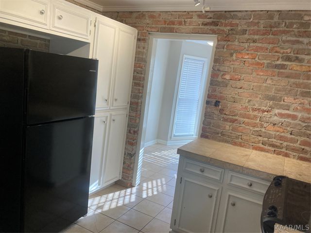 2952 Old Farm Road, Montgomery, AL 36111