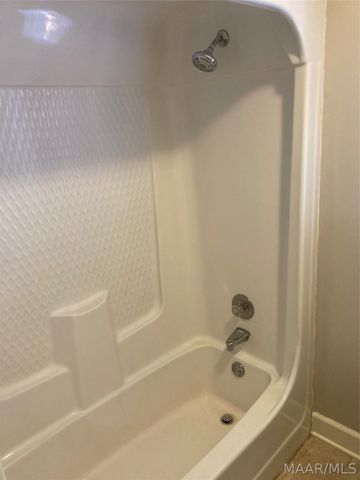 2952 Old Farm Road, Montgomery, AL 36111