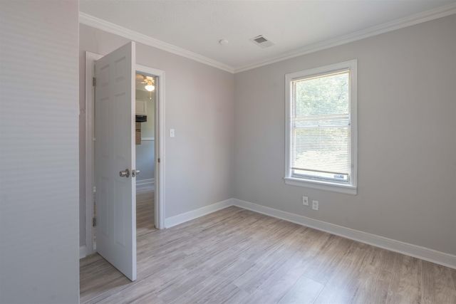 1009 MCEVERS RD, Memphis, TN 38111