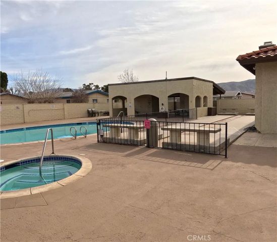 21621 Sandia 130, Apple Valley, CA 92308