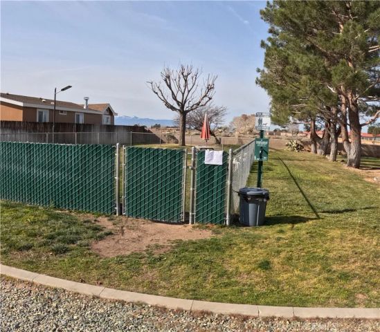 21621 Sandia 130, Apple Valley, CA 92308