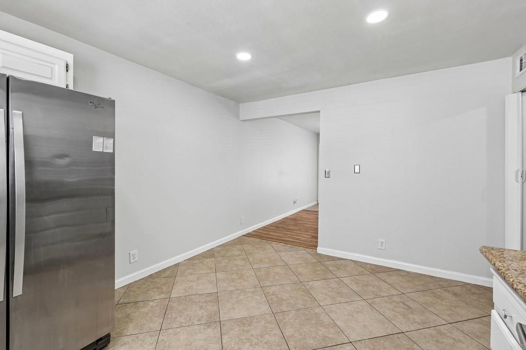 Image 9 of property listing at 465 E Bradley Avenue 3, El Cajon, CA 92021