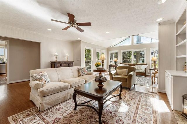 1219 Wheatley SW Drive, Lilburn, GA 30047