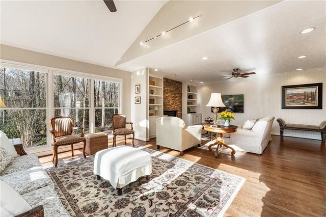 1219 Wheatley SW Drive, Lilburn, GA 30047