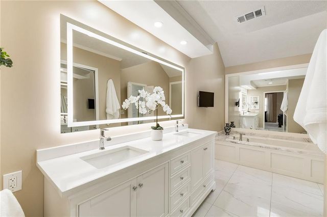 1219 Wheatley SW Drive, Lilburn, GA 30047