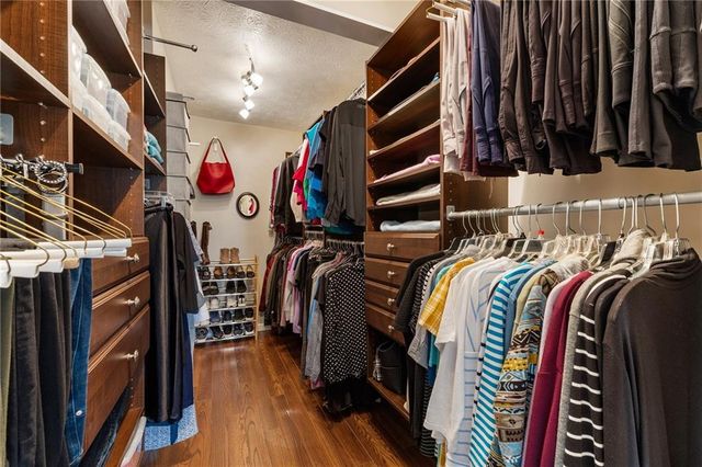 1219 Wheatley SW Drive, Lilburn, GA 30047