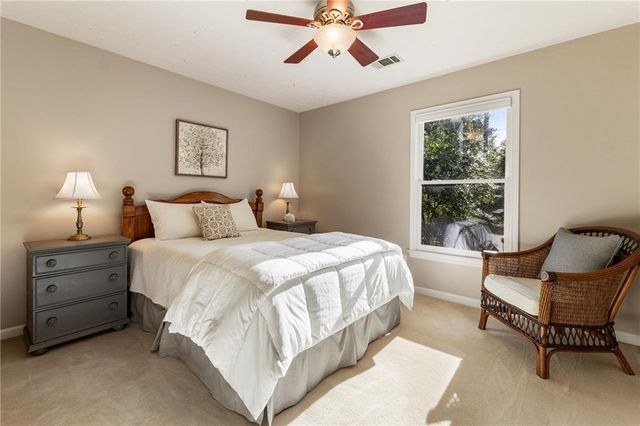 1219 Wheatley SW Drive, Lilburn, GA 30047