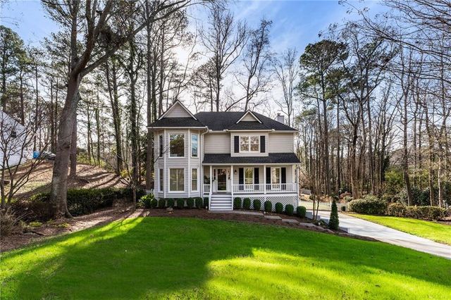 1219 Wheatley SW Drive, Lilburn, GA 30047