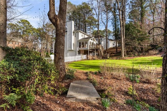 1219 Wheatley SW Drive, Lilburn, GA 30047