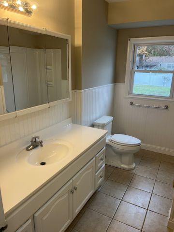 128 Stillhouse Rd, Hendersonville, TN 37075