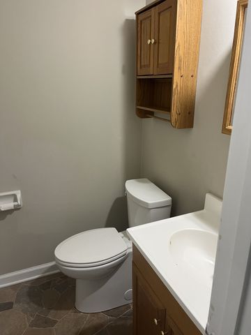 128 Stillhouse Rd, Hendersonville, TN 37075