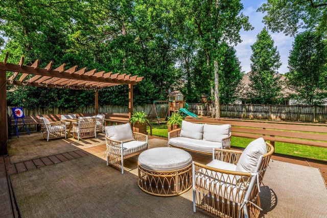26 Rosaires Way, Little Rock, AR 72223