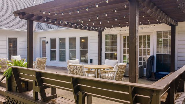 26 Rosaires Way, Little Rock, AR 72223