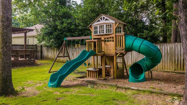 26 Rosaires Way, Little Rock, AR 72223