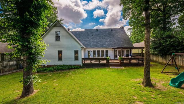 26 Rosaires Way, Little Rock, AR 72223