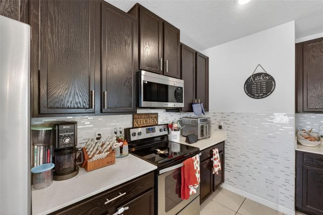 2817 ALPINE MEADOW LANE, Kissimmee, FL 34744