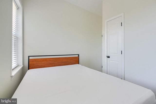 318 OTTERBEIN ST, Baltimore, MD 21230