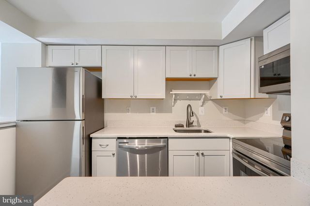 318 OTTERBEIN ST, Baltimore, MD 21230