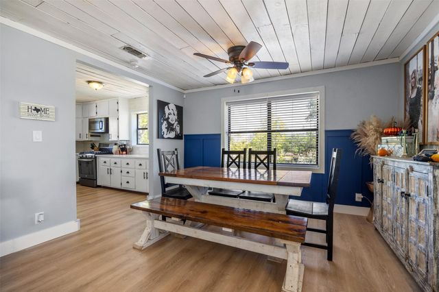 1071 Rolling Hills DR, Wimberley, TX 78676