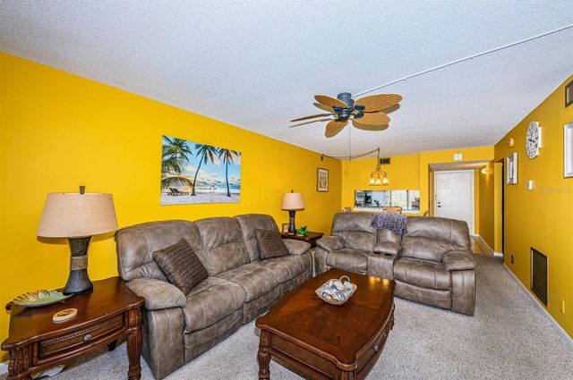 6273 BAHIA DEL MAR BOULEVARD 216, St Petersburg, FL 33715