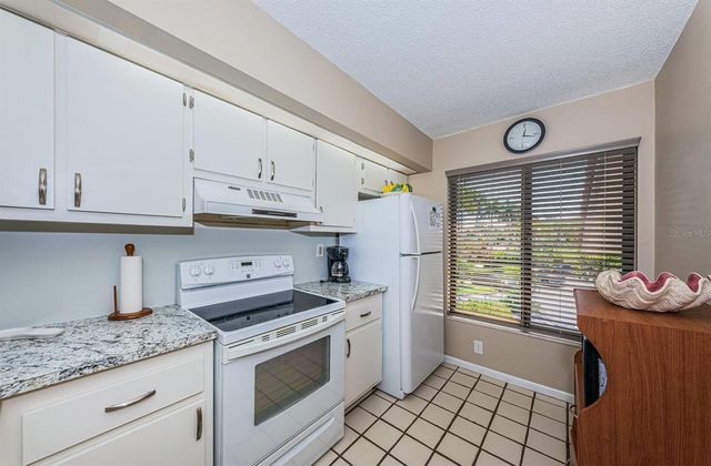 6273 BAHIA DEL MAR BOULEVARD 216, St Petersburg, FL 33715