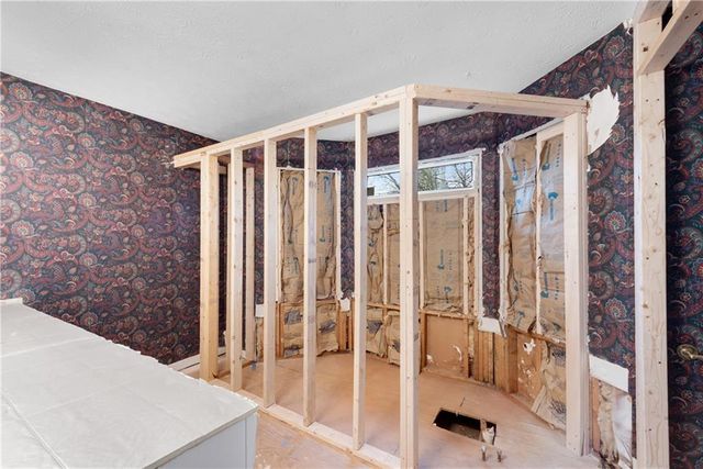 1490 Twin Bridge Lane, Lawrenceville, GA 30043