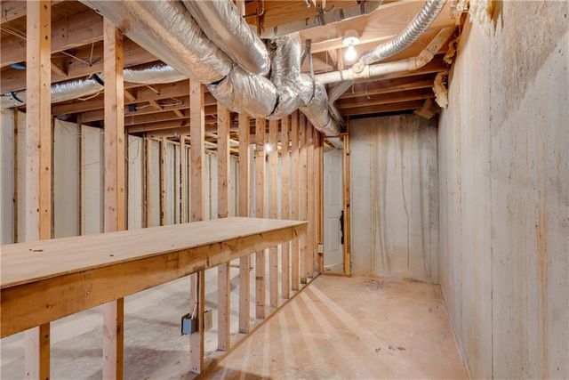 1490 Twin Bridge Lane, Lawrenceville, GA 30043