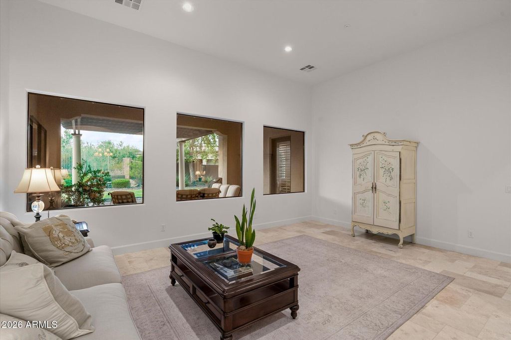 6752 W LUCIA Drive, Peoria, AZ 85383 — photo 5